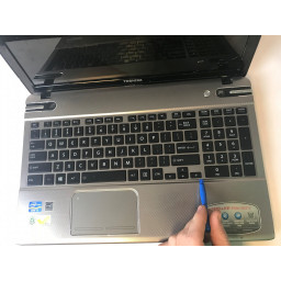 Замена клавиатуры Toshiba Satellite P855-S5312